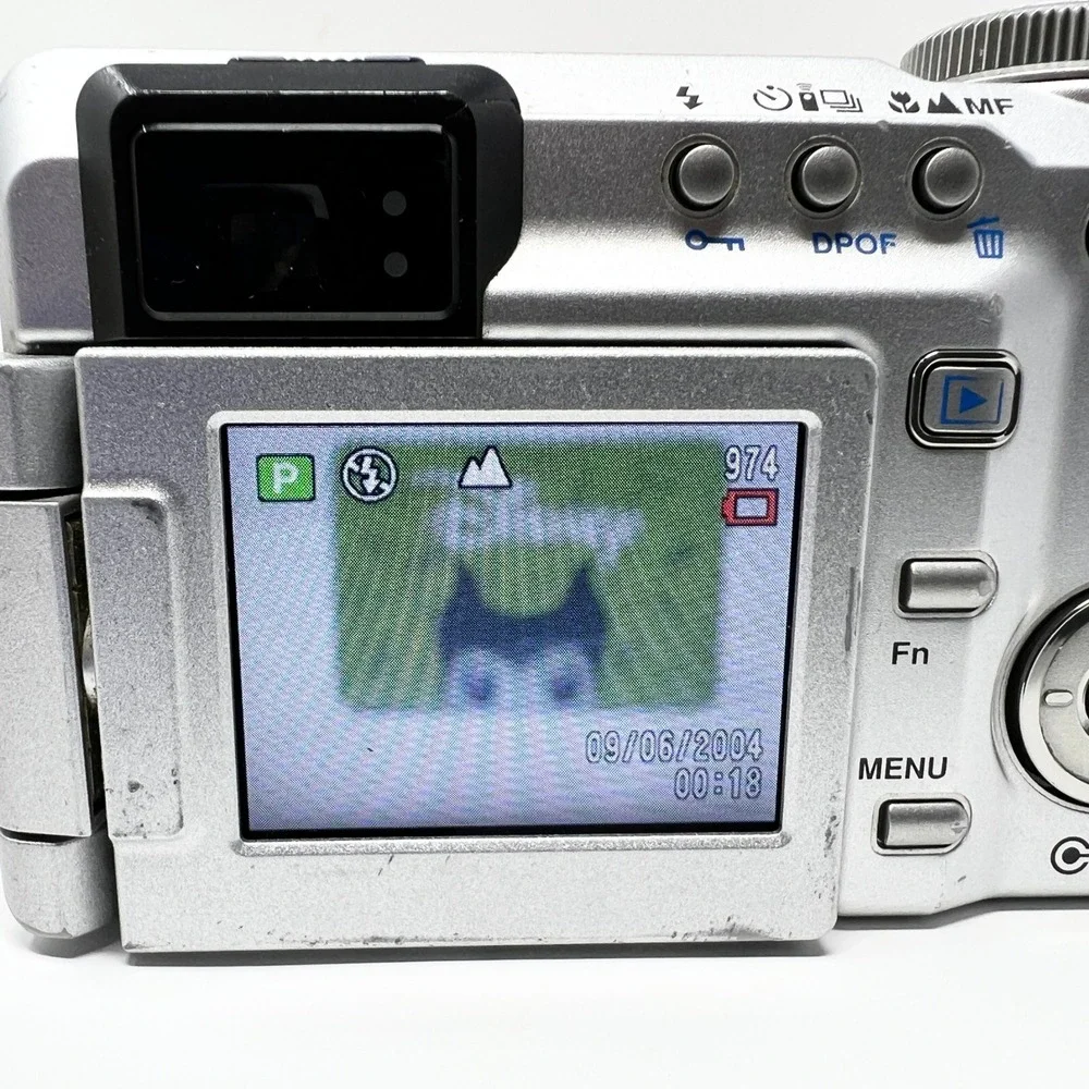 Pentax Optio 750Z 7MP CCD Digital Camera Tested Working READ AS-IS